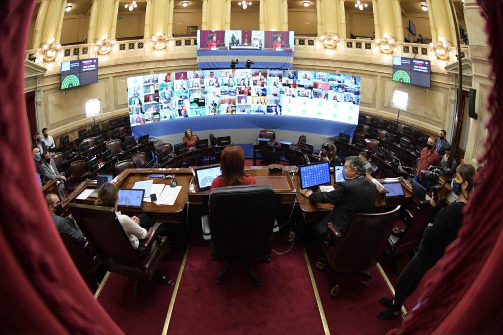 La clave de la ley de receta digital y la tele-asistencia es la reglamentación